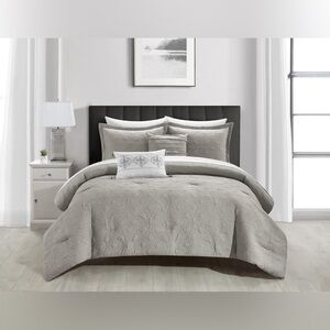 New York and Company Artista Queen Comforter Set Grey 5 Piece Jacquard Brand New